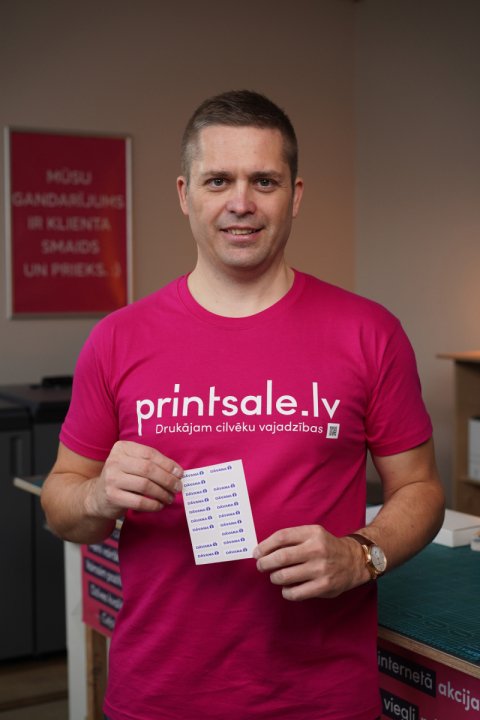 Mazas-etiketes-druka