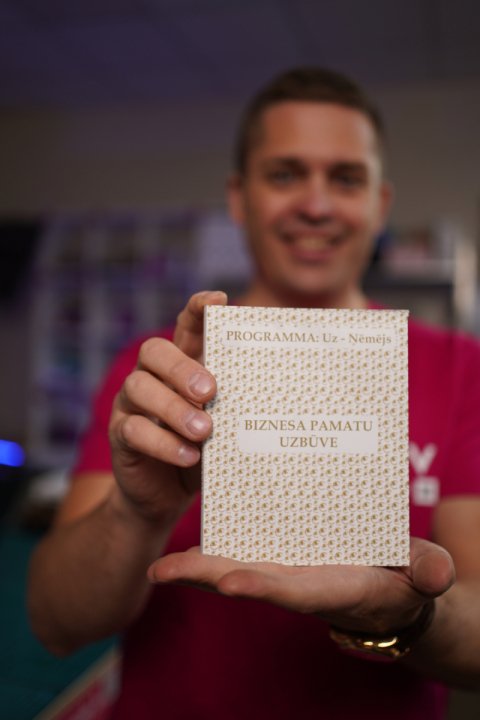 Gramatu-iesiesana-druka