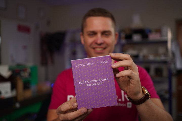 Gramatu-izgatavosana-mikstos-sejumos