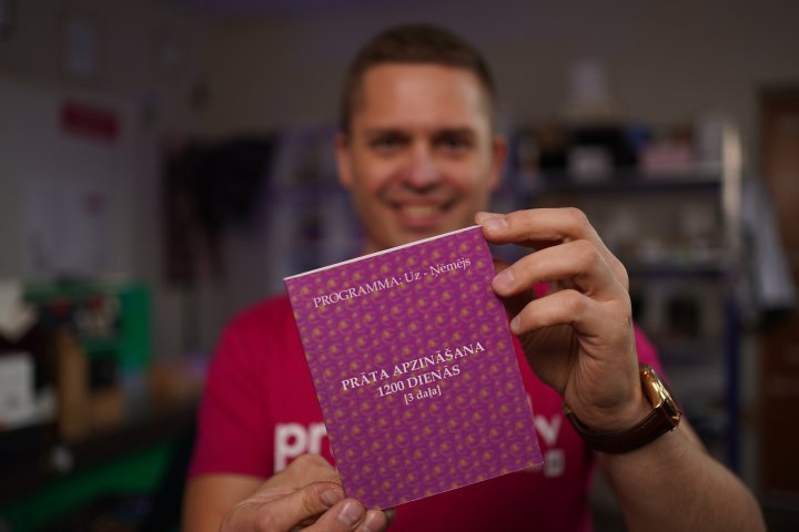 Gramatu-razosana-riga